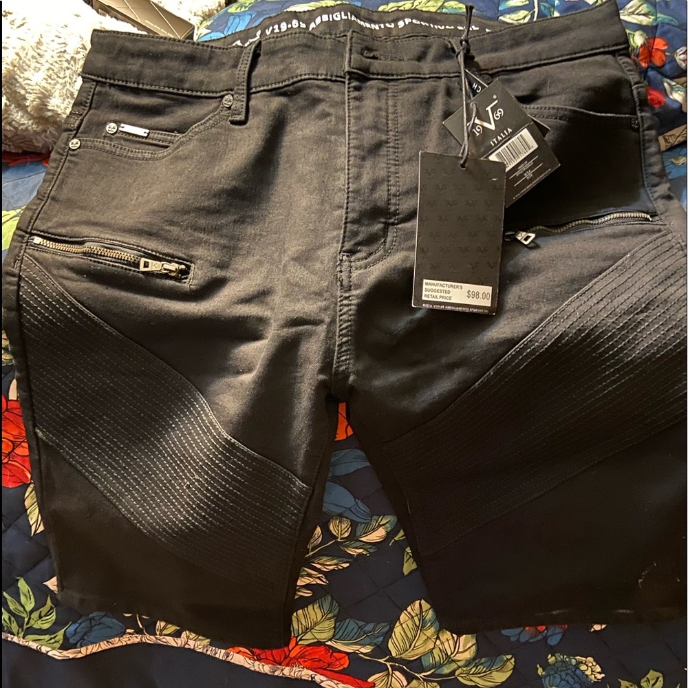 V19-69 Italia Shorts. Brand New with tags!